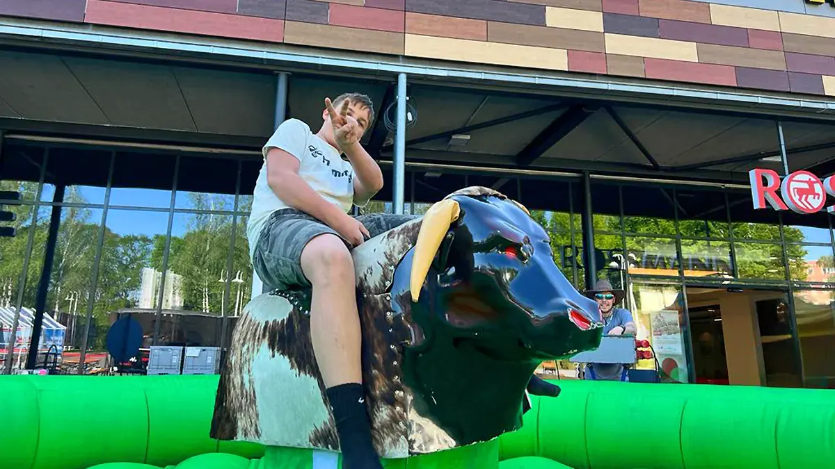 Bull-Riding